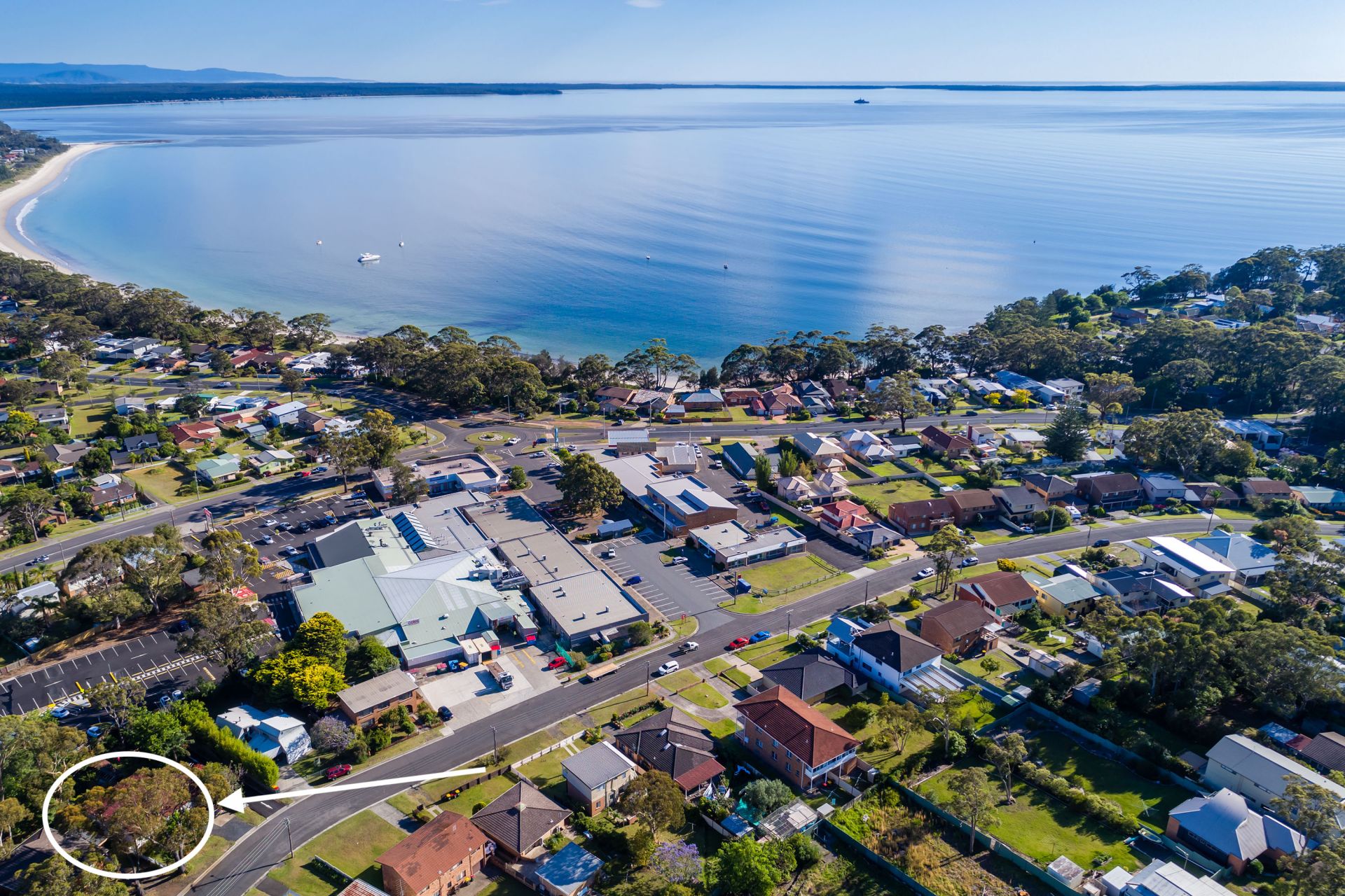 42 Excellent Street, Vincentia The Holidays Collection