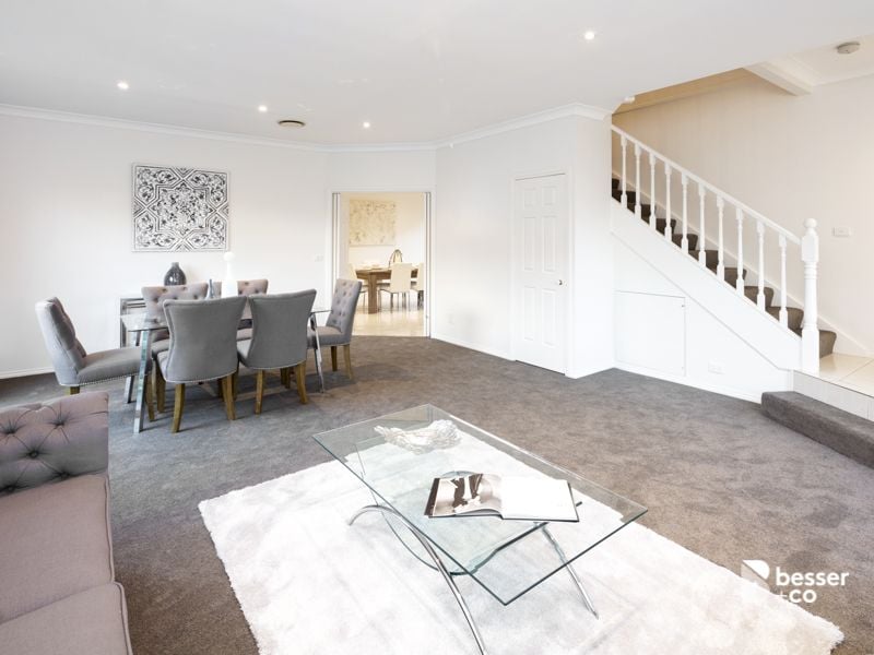 1/9 Winston Drive, Caulfield South - Thumbnail 3