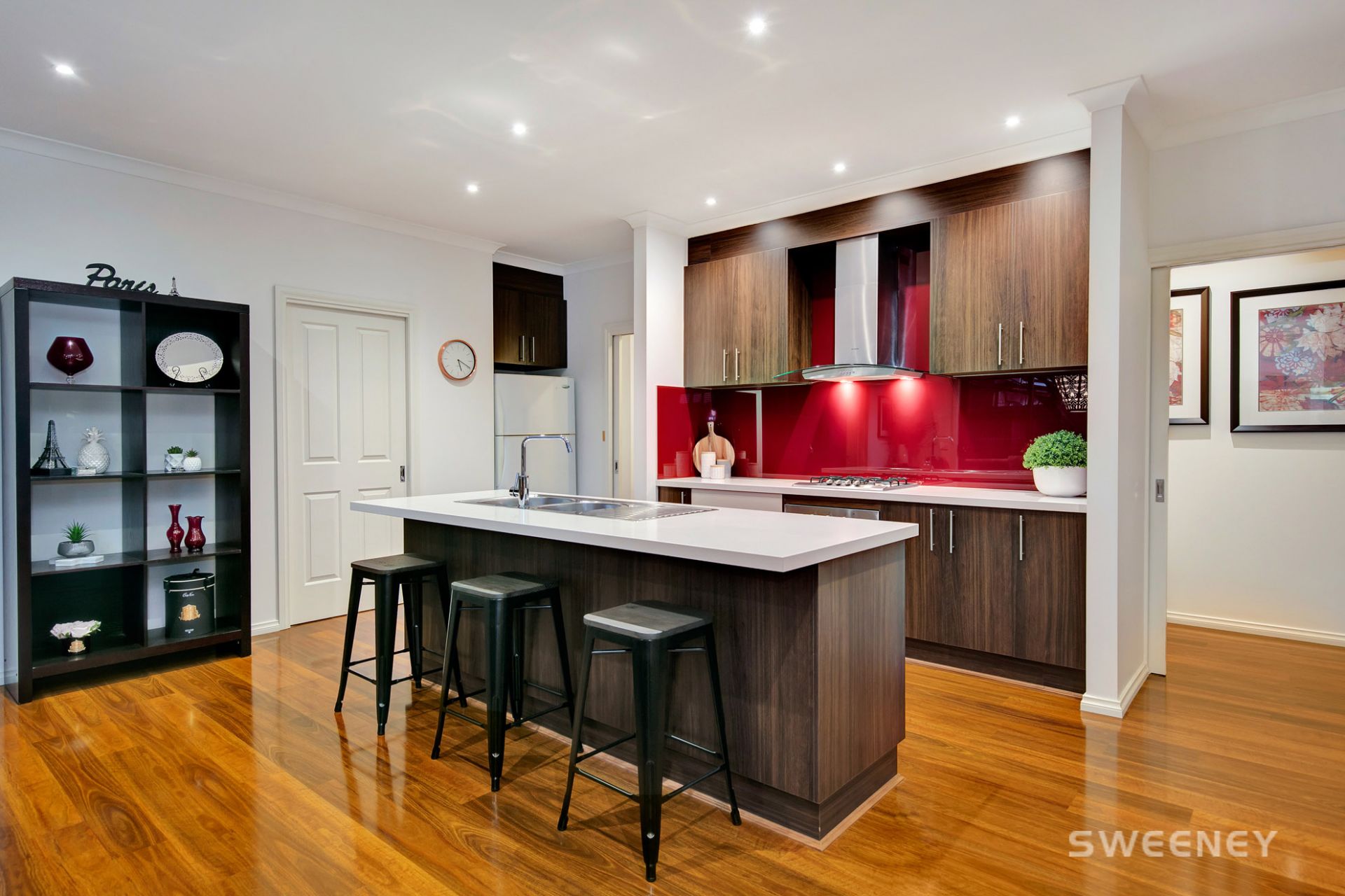 24B Grieve Parade, Altona - Thumbnail 3