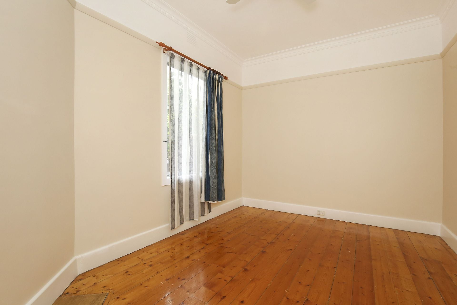 Stunning Family Home in Oakhill Estate