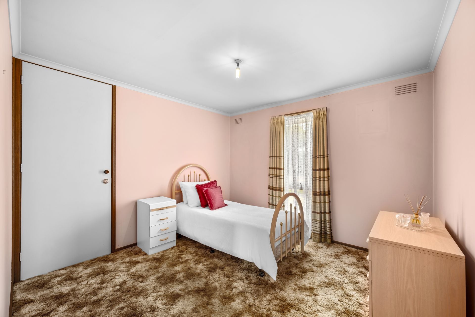 Remarkable Retro Spaces In A Perfect Position