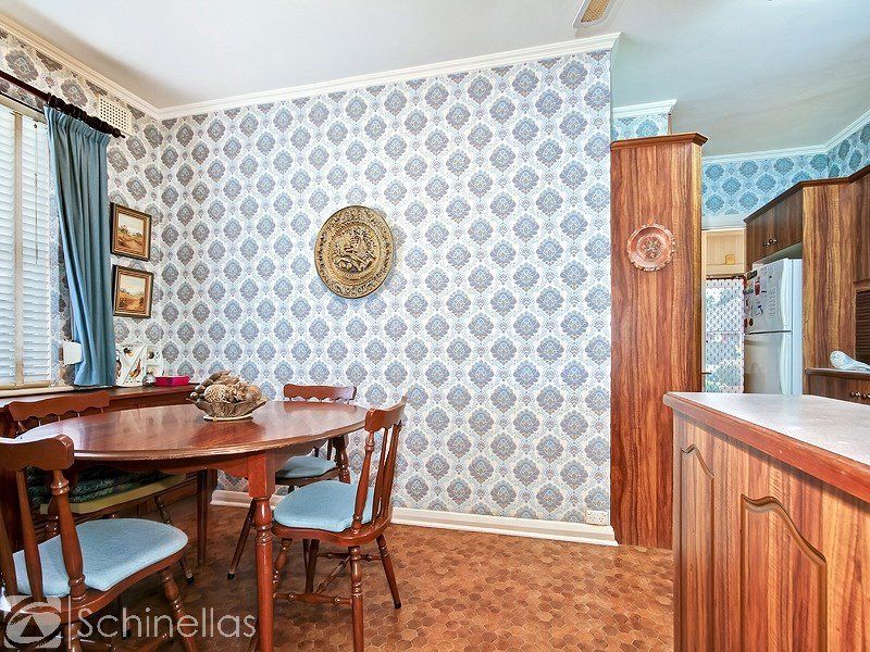 19 Lynton Avenue, North Brighton - Thumbnail 6