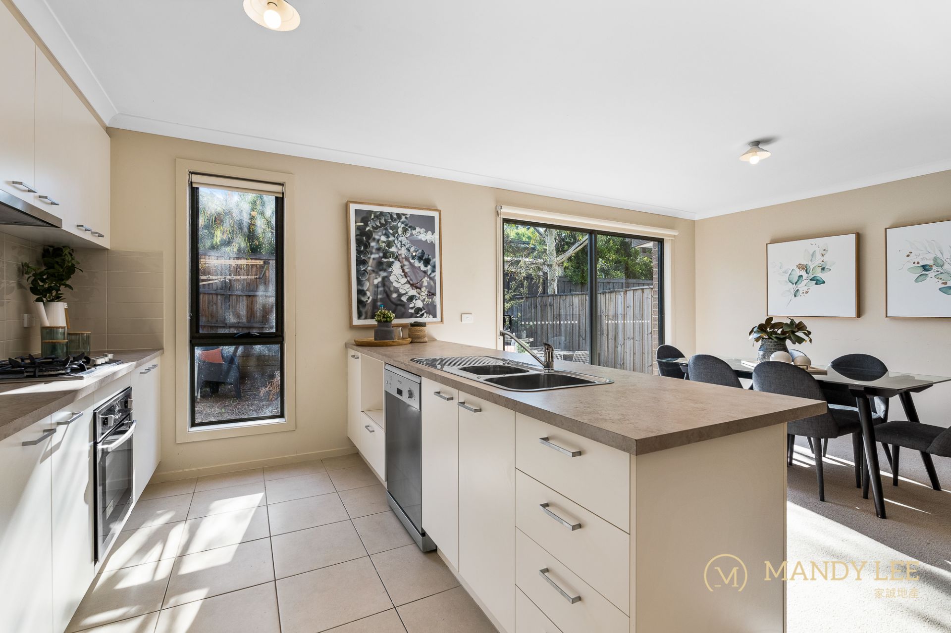 121 Spriggs Drive Croydon VIC, Croydon - Thumbnail 4