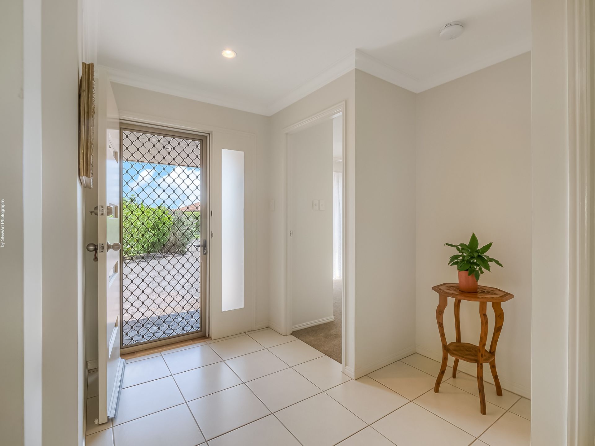 8 Glengarry Court, KAWUNGAN Mitchells Realty