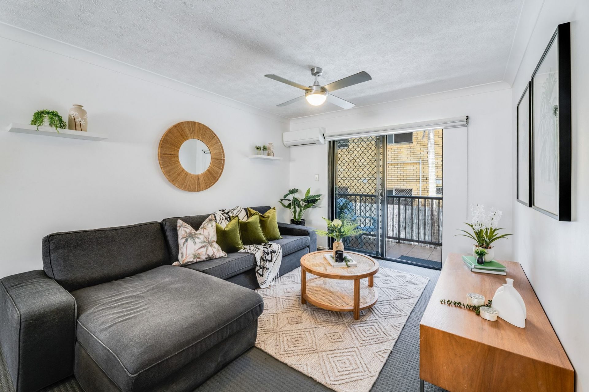 3/12-14 Monaco Street, Surfers Paradise - Thumbnail 2