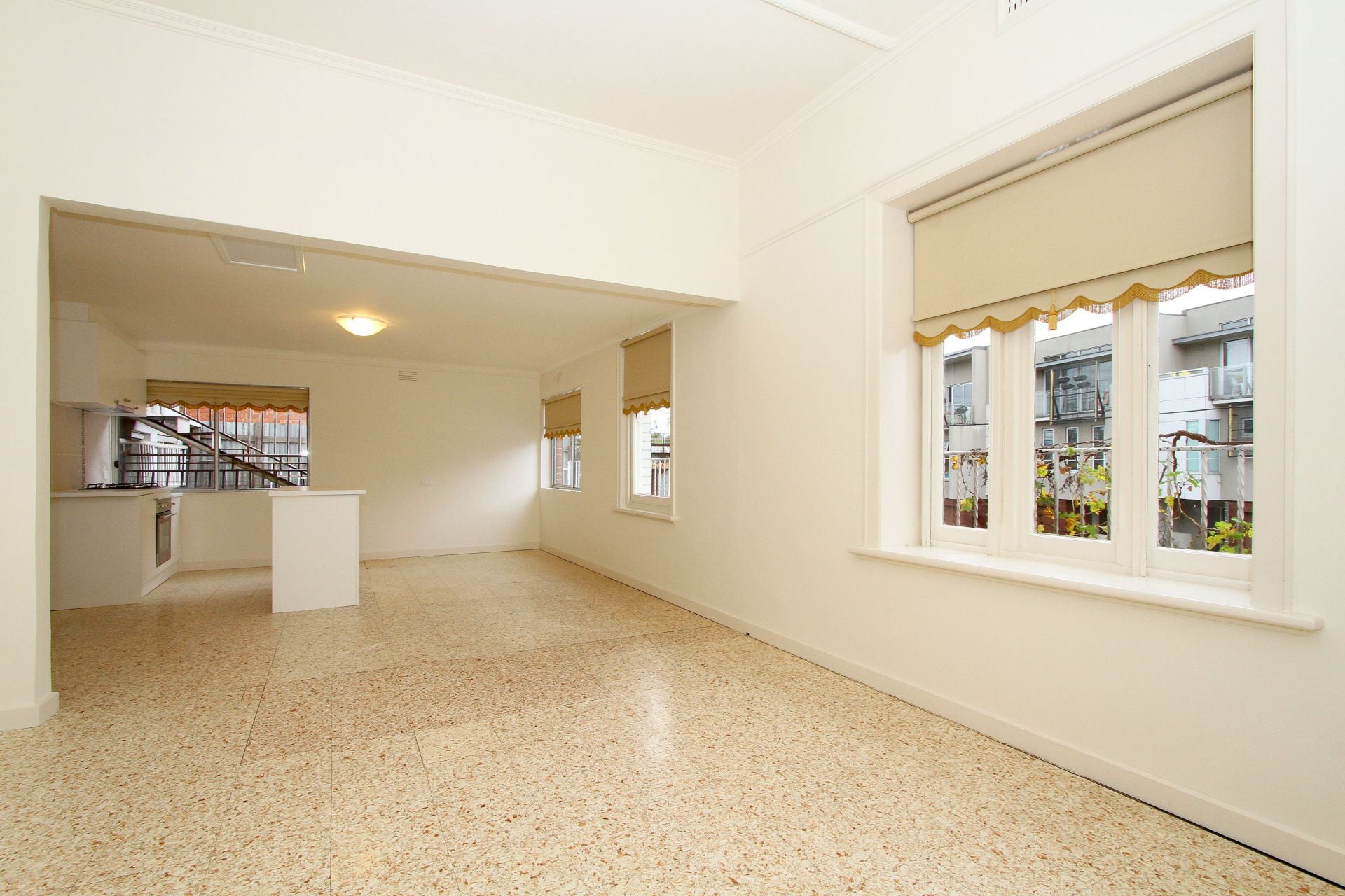 PRESTIGIOUS EDWARDIAN ON HIGH STREETS FINEST LOCATION