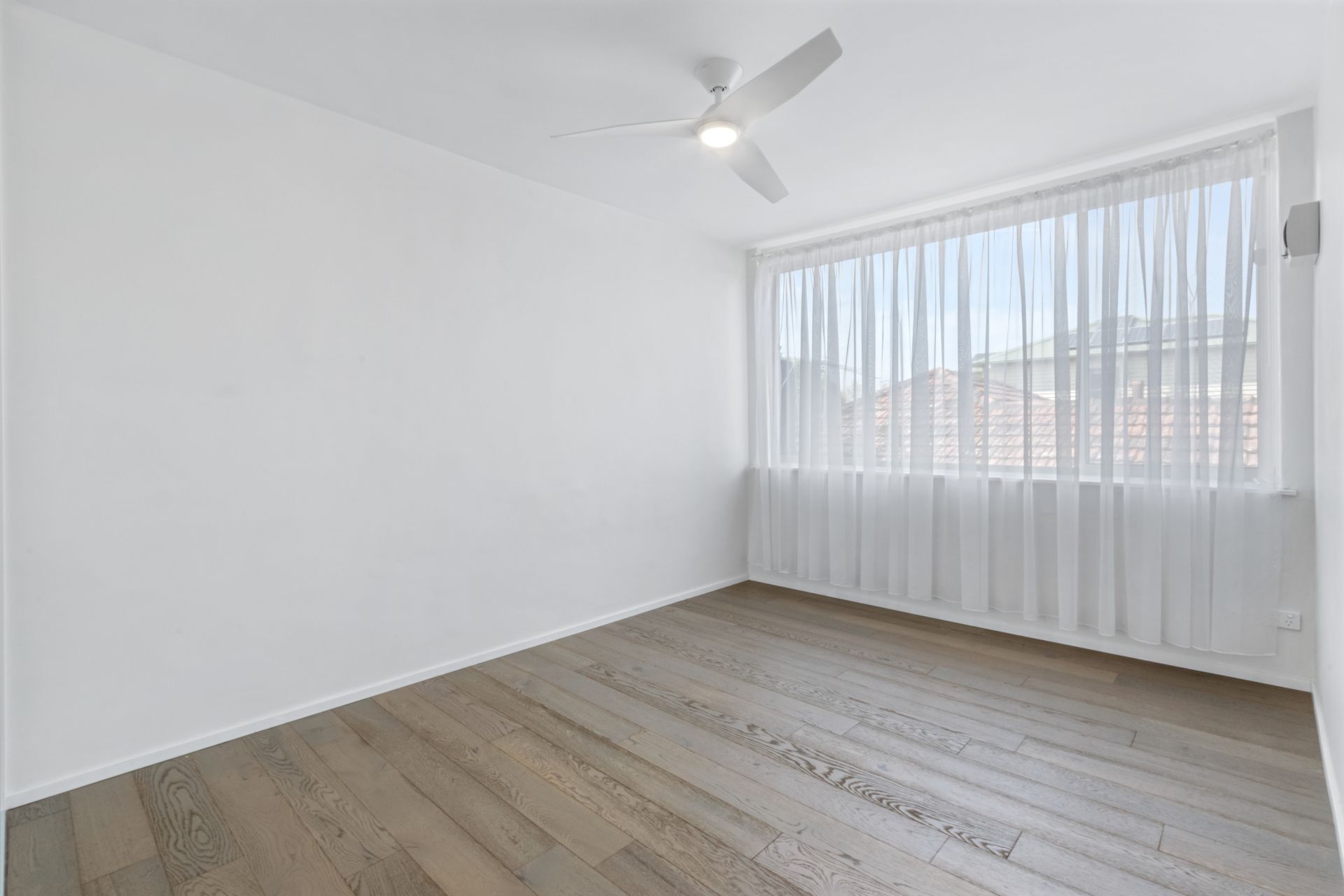 Stunning Renovated Apartment