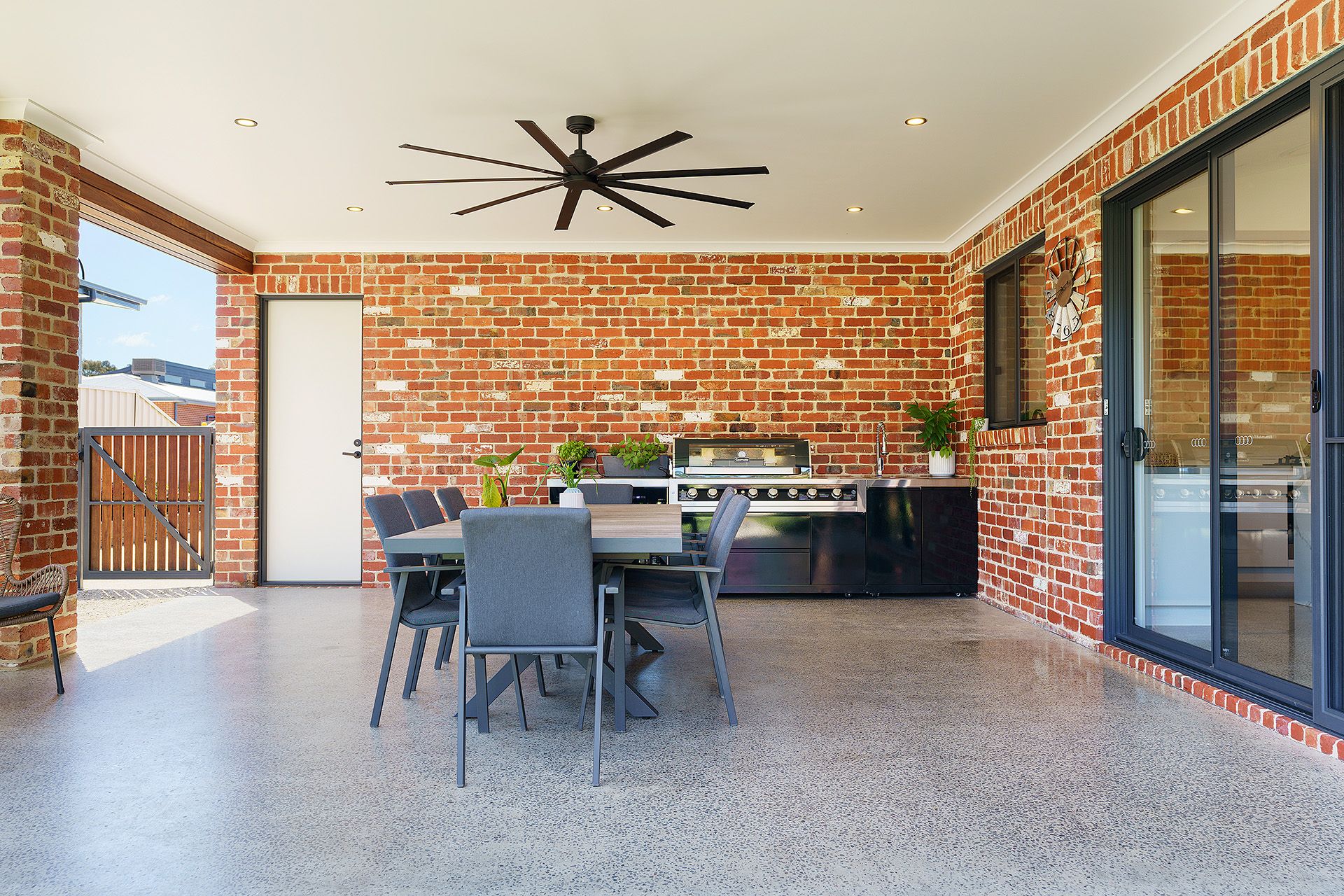 24 Woodman Drive, McKenzie Hill - Thumbnail 7