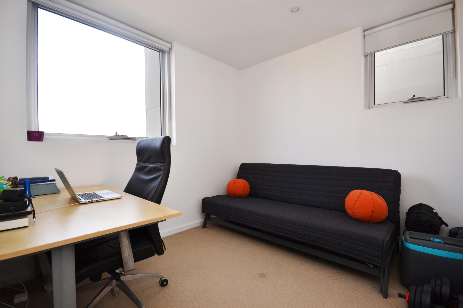 EXCLUSIVE APARTMENT LIVING