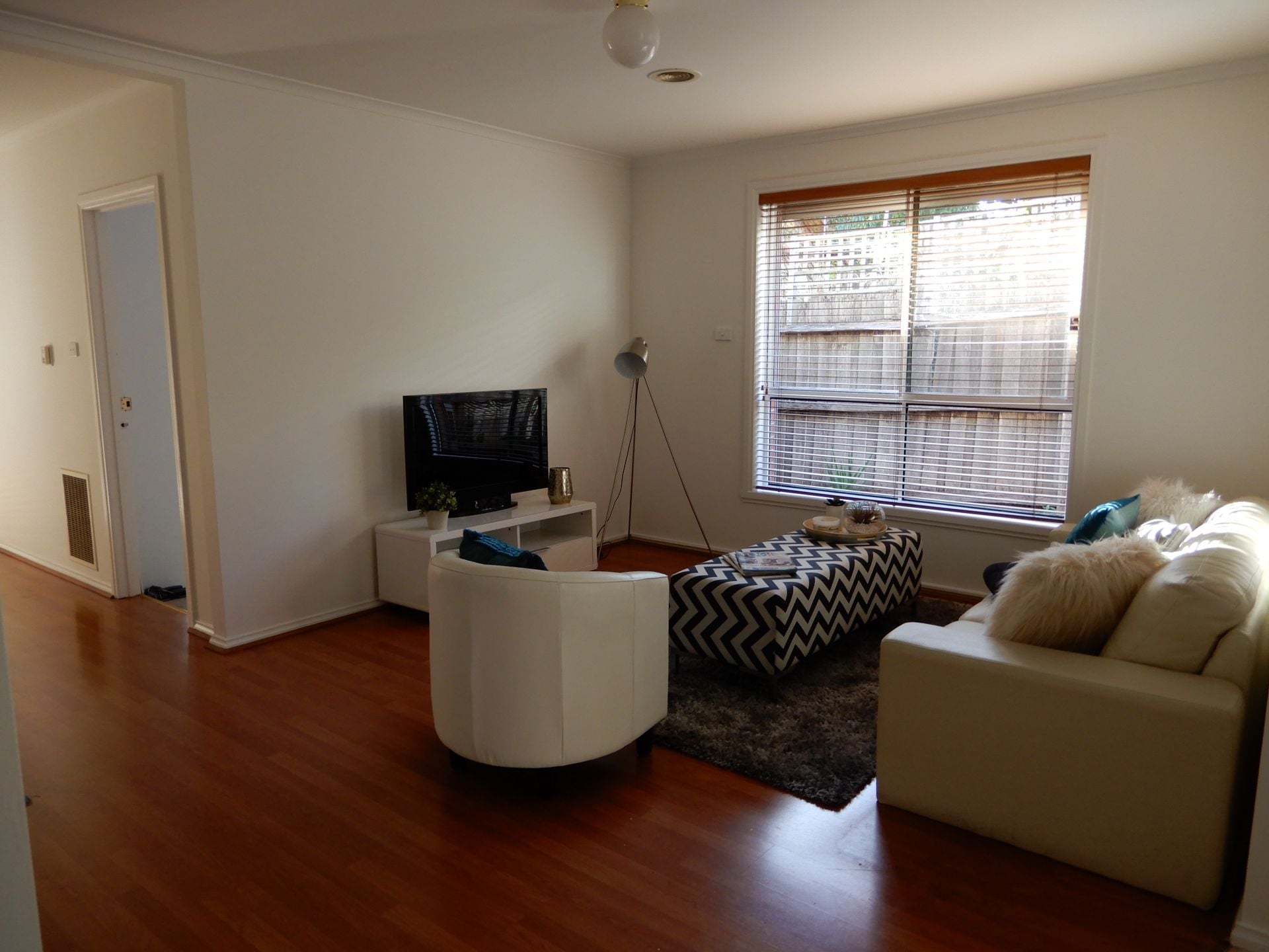 Modern Townhouse With Room For A Family