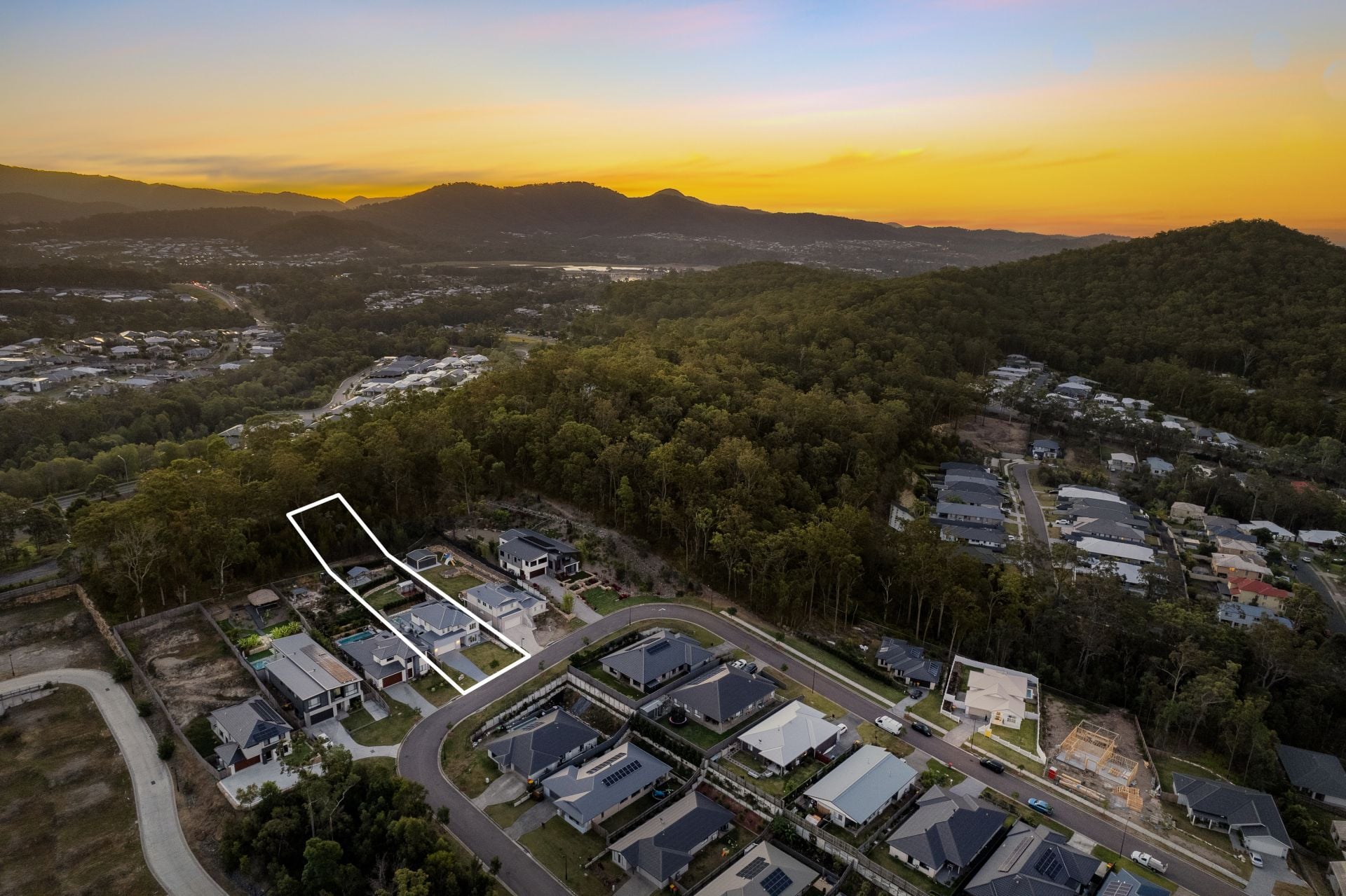 $ 1,400,000, Oxenford - Thumbnail 7