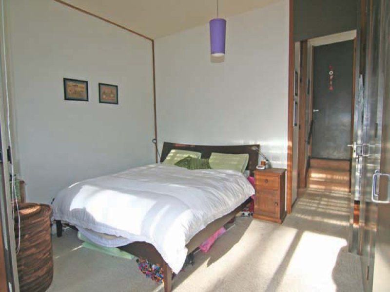 6 Wybalena Grove, Cook - Thumbnail 8