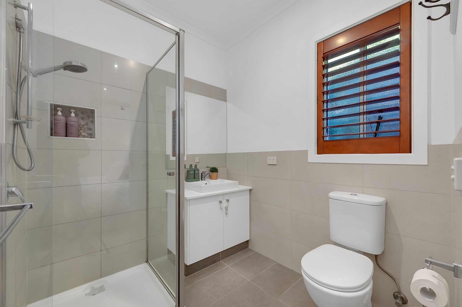 First-Class Living, Five-Star Convenience