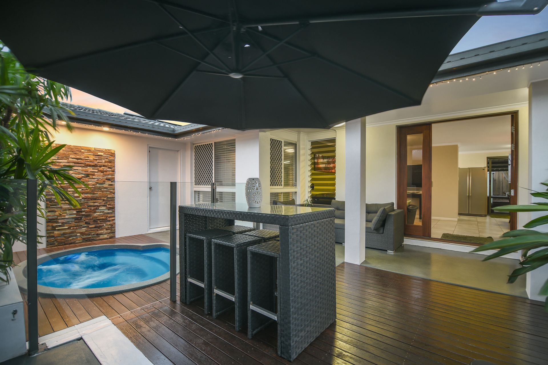 131 Nicklin Way Warana QLD, Warana - Thumbnail 2