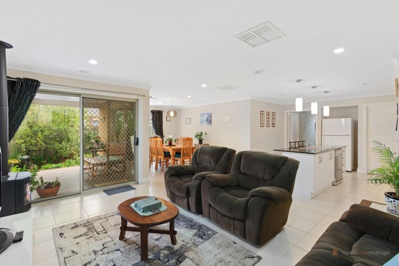 54 King Parrot Way Whittlesea VIC, Whittlesea - Thumbnail 4