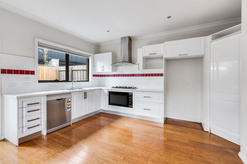 4/947 High Street, Reservoir