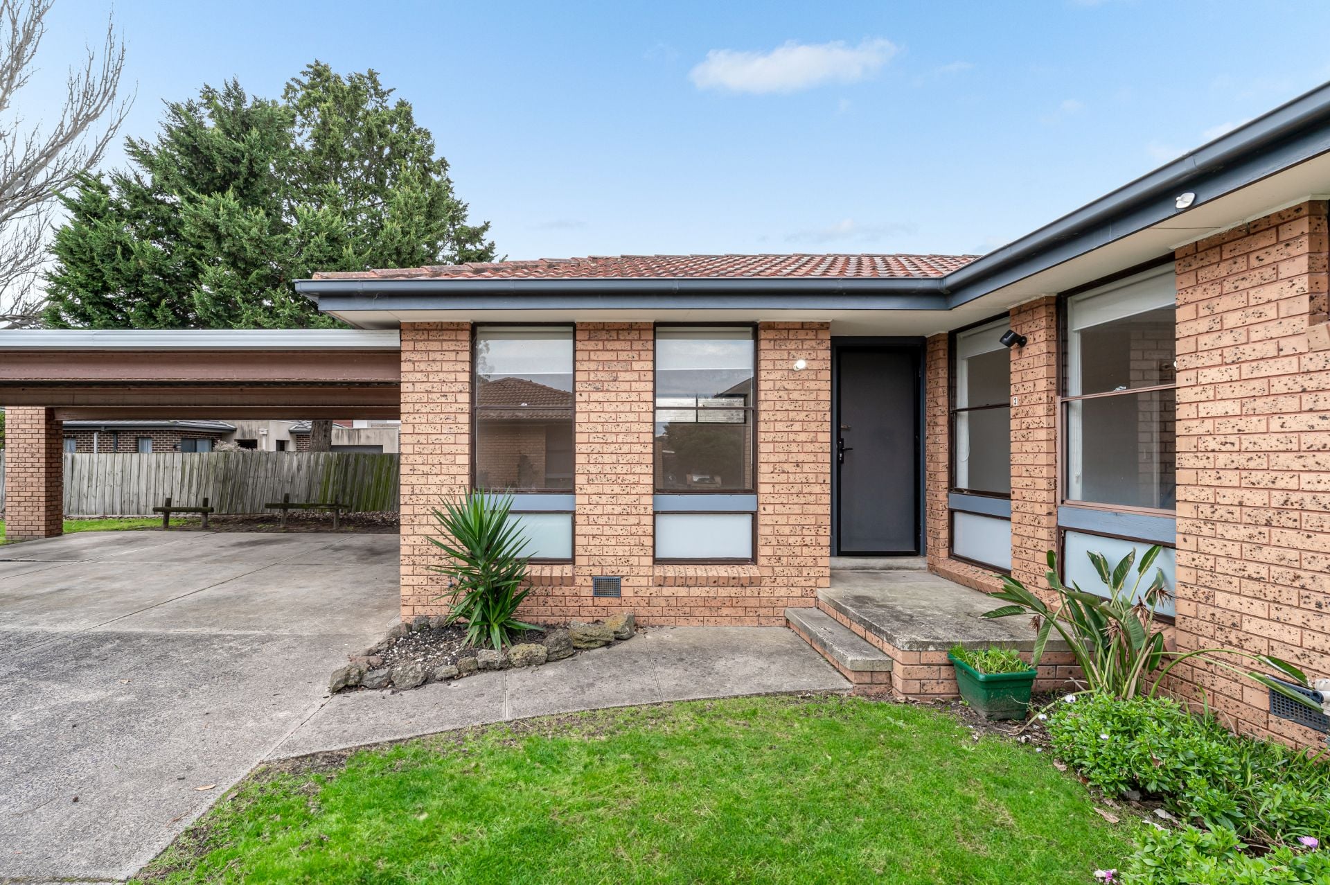 2/25 Frank Street, Frankston VIC