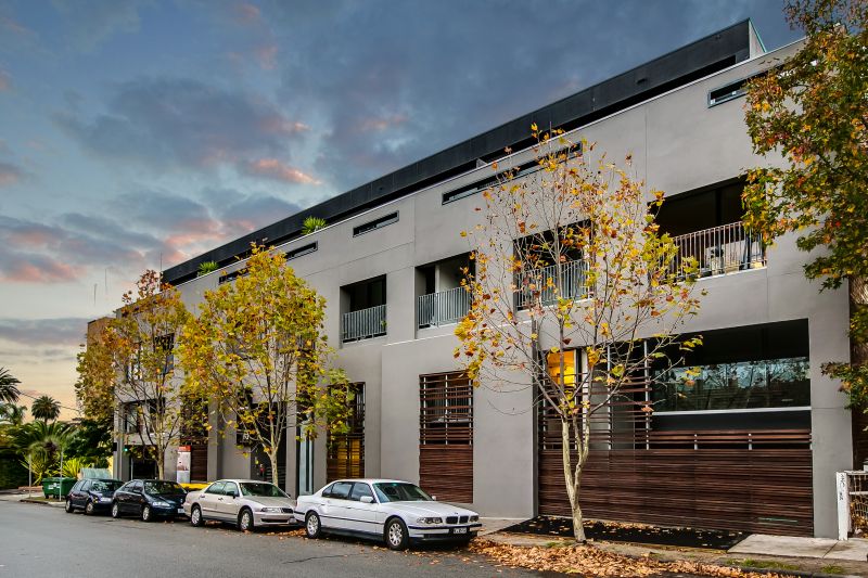 211/63 Acland Street, St Kilda