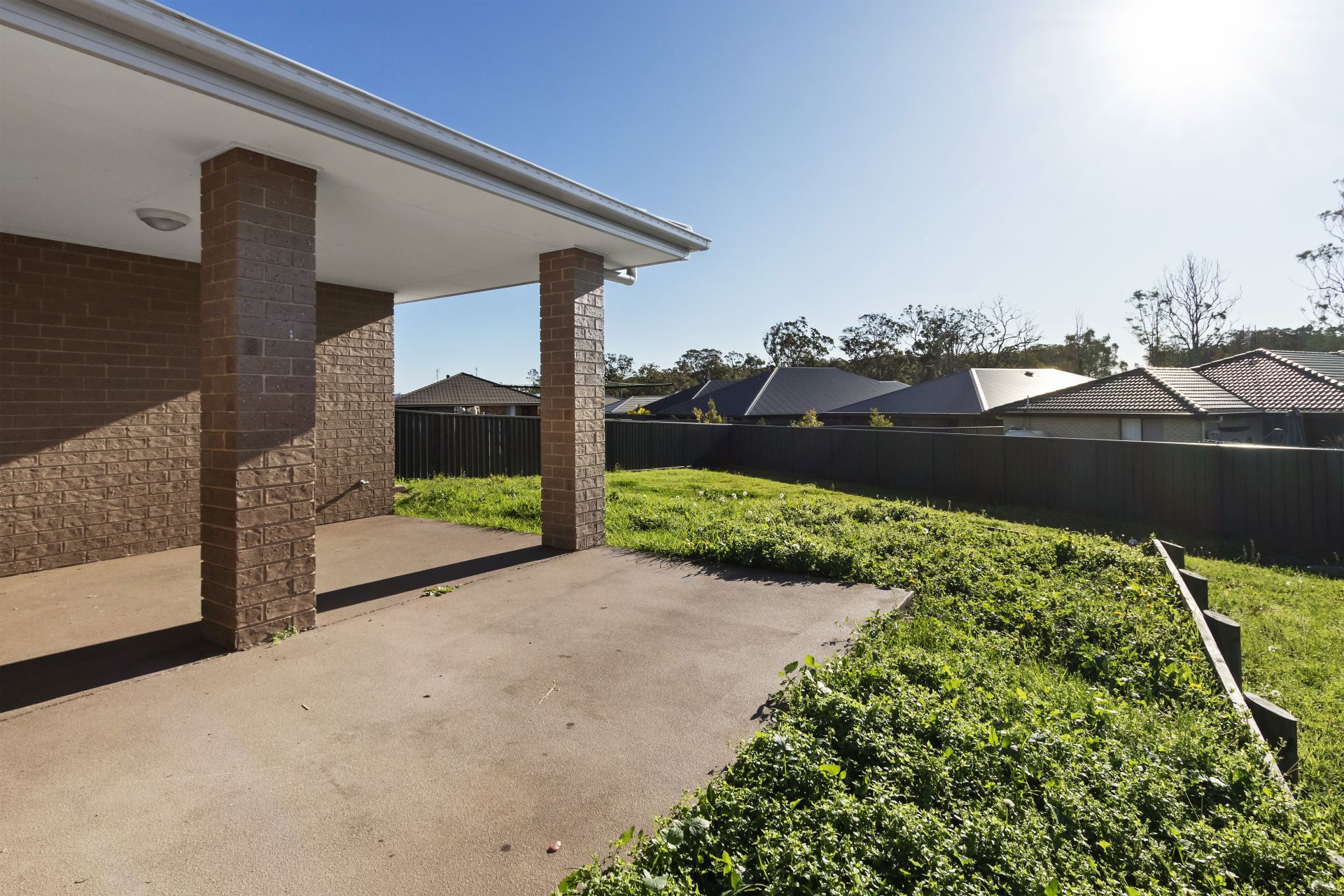 Real Estate For Lease 7 Clydesdale Street Wadalba , NSW