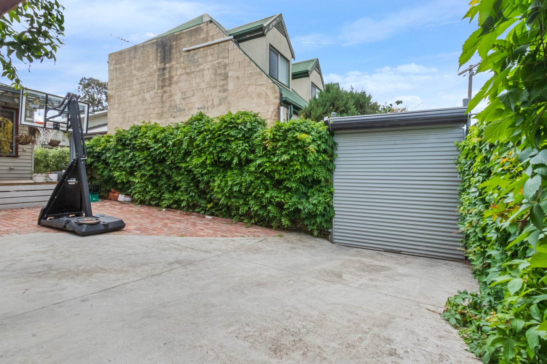 This property is currently under Application - Preston West Gem