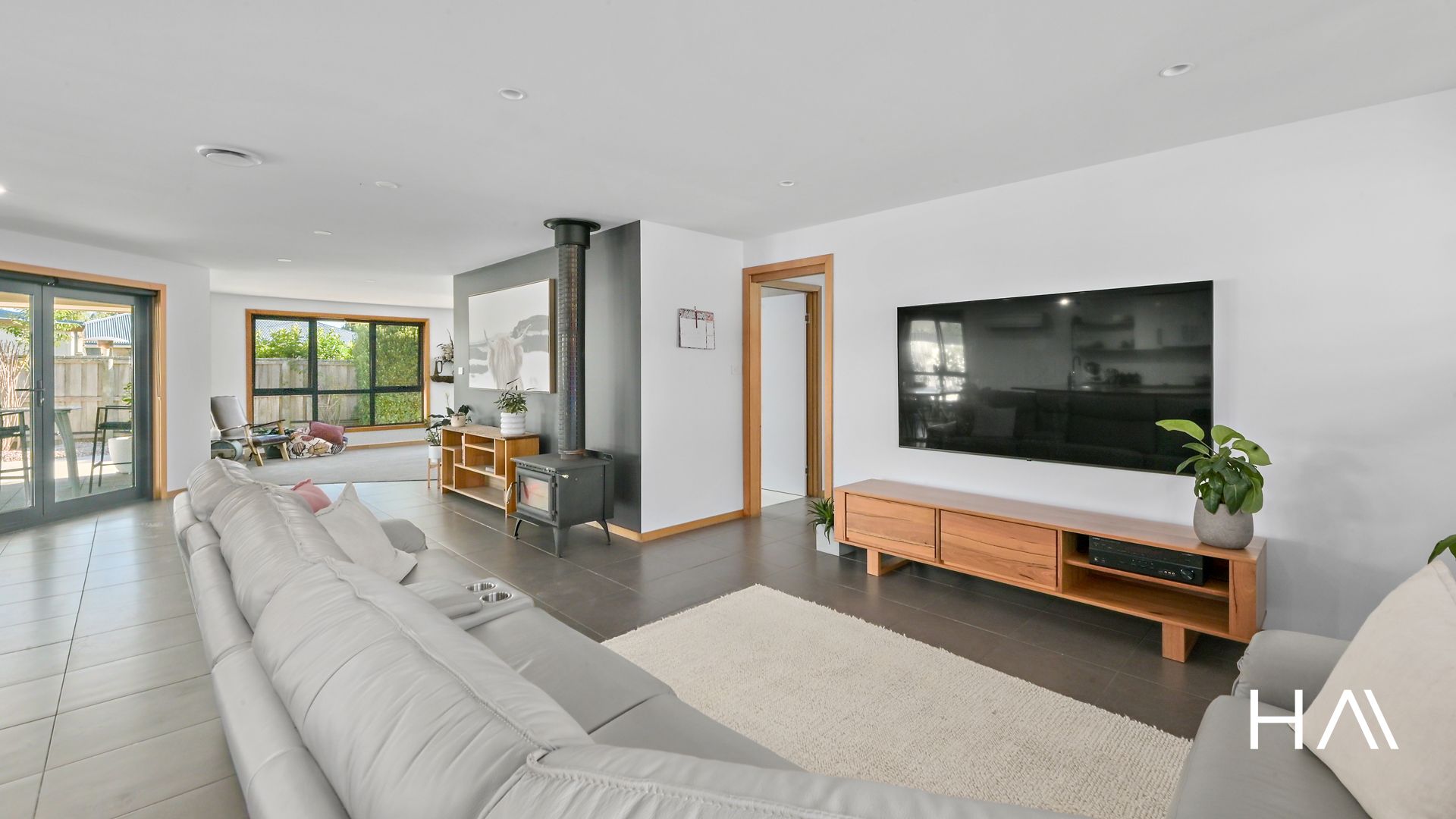 4 Nelson Place Perth, Perth - Thumbnail 5