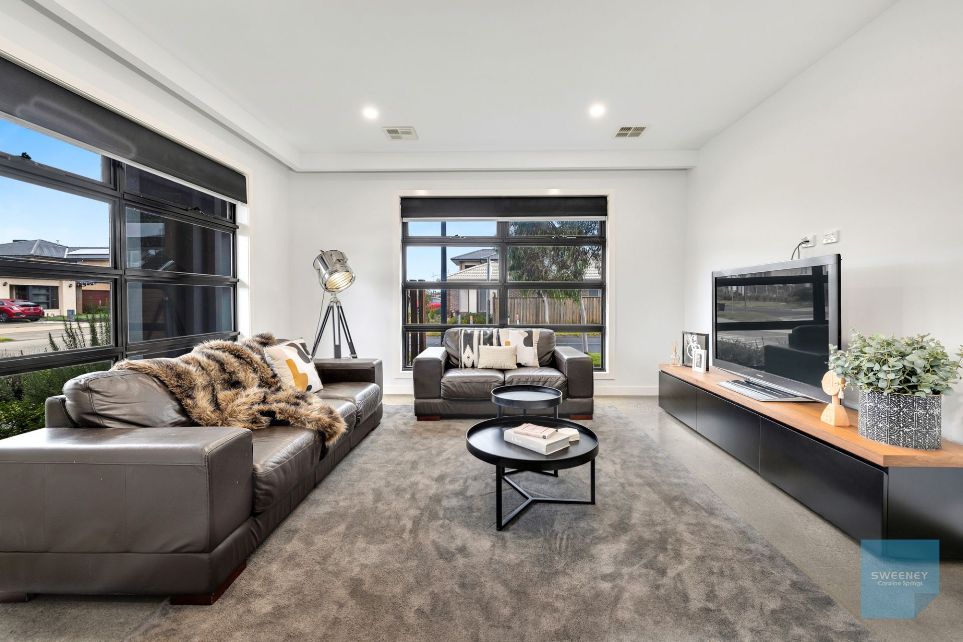 16 Arbourton Avenue, Aintree - Thumbnail 3
