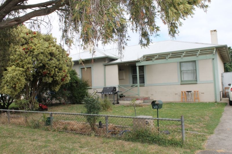 30 Ingleby Street Mount Gambier SA, Mount Gambier - Thumbnail 8