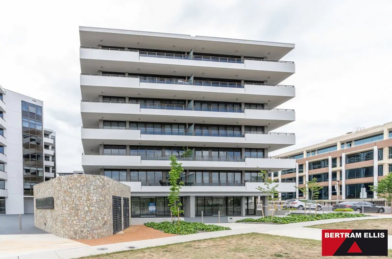 60/44 Macquarie Street, Barton - Thumbnail 2