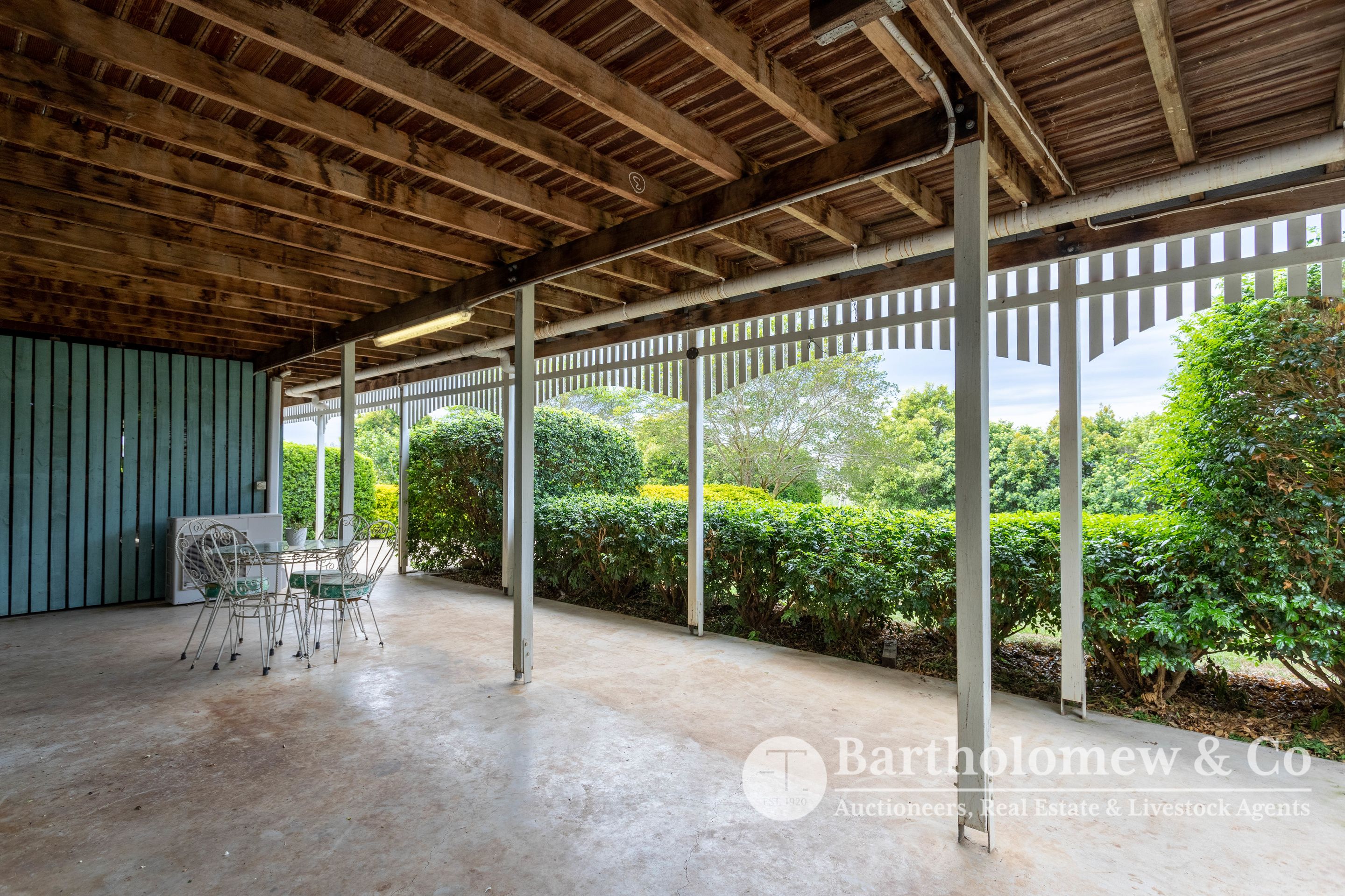 Real Estate For Sale 2 Wiley Road Milbong , QLD