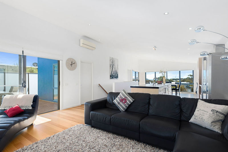 111 McLachlan Street, Apollo Bay, VIC, Apollo Bay - Thumbnail 5