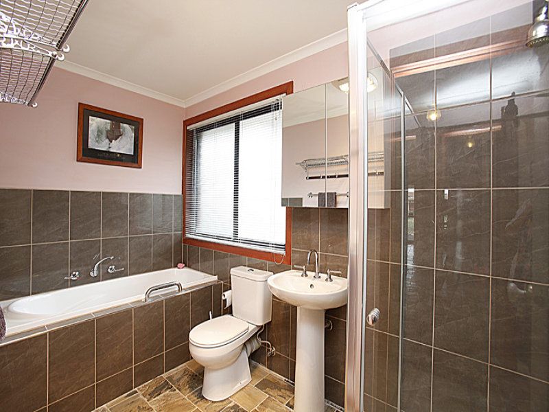 14 Tomkin Court, Altona Meadows - Thumbnail 8