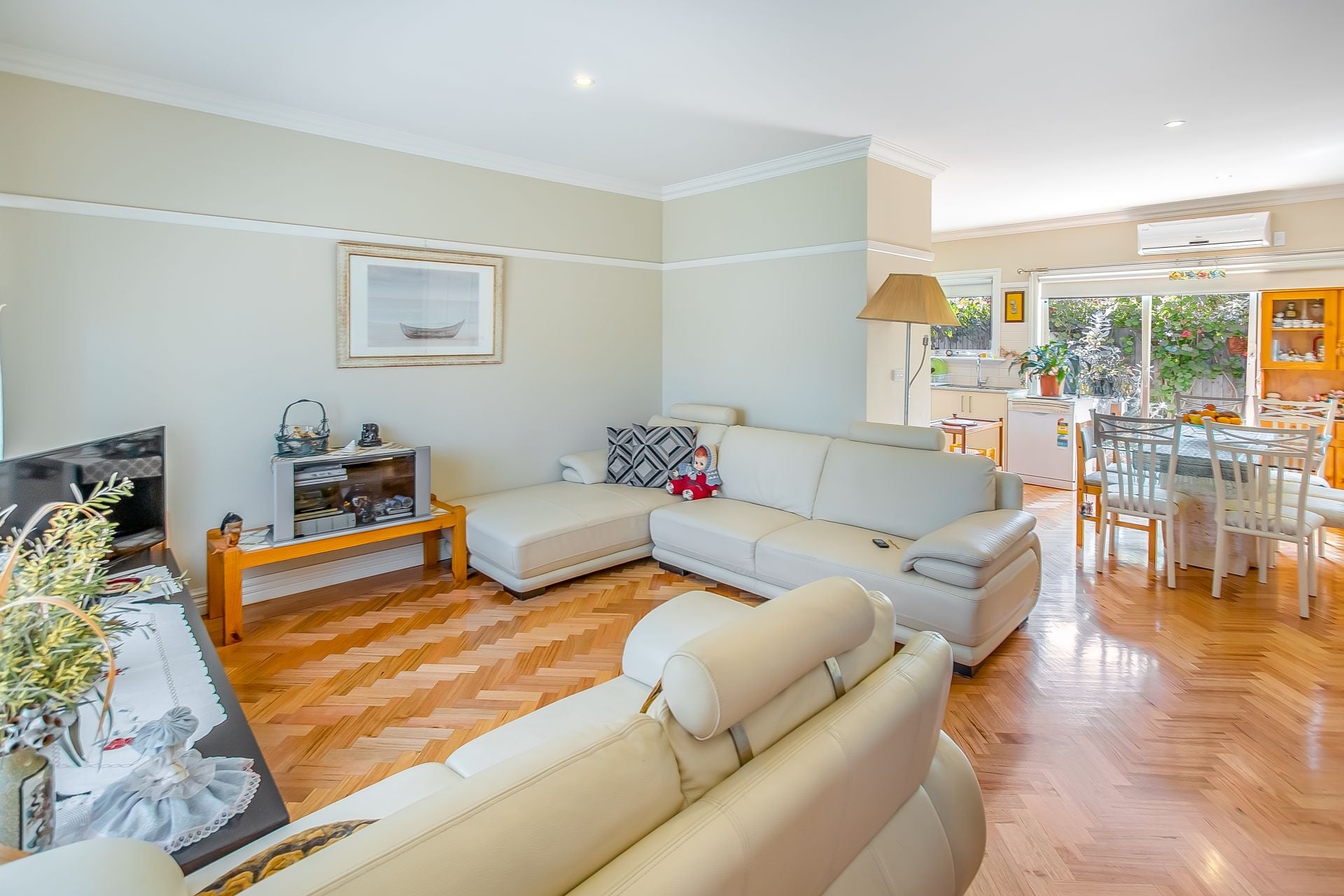 Enticing Low-Maintenance Lifestyle
