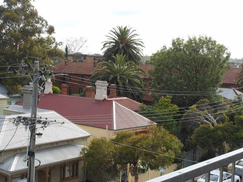 206/126 Carlisle Street, St Kilda East