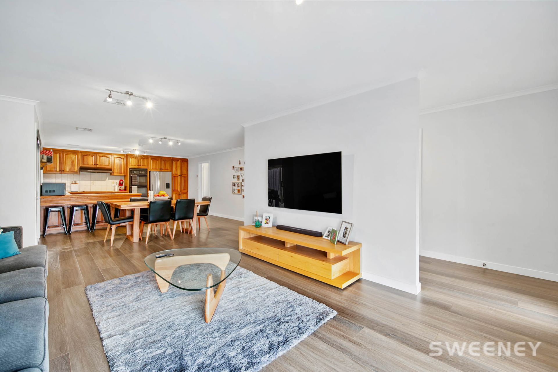 23 Knightsbridge Avenue, Altona Meadows - Thumbnail 3