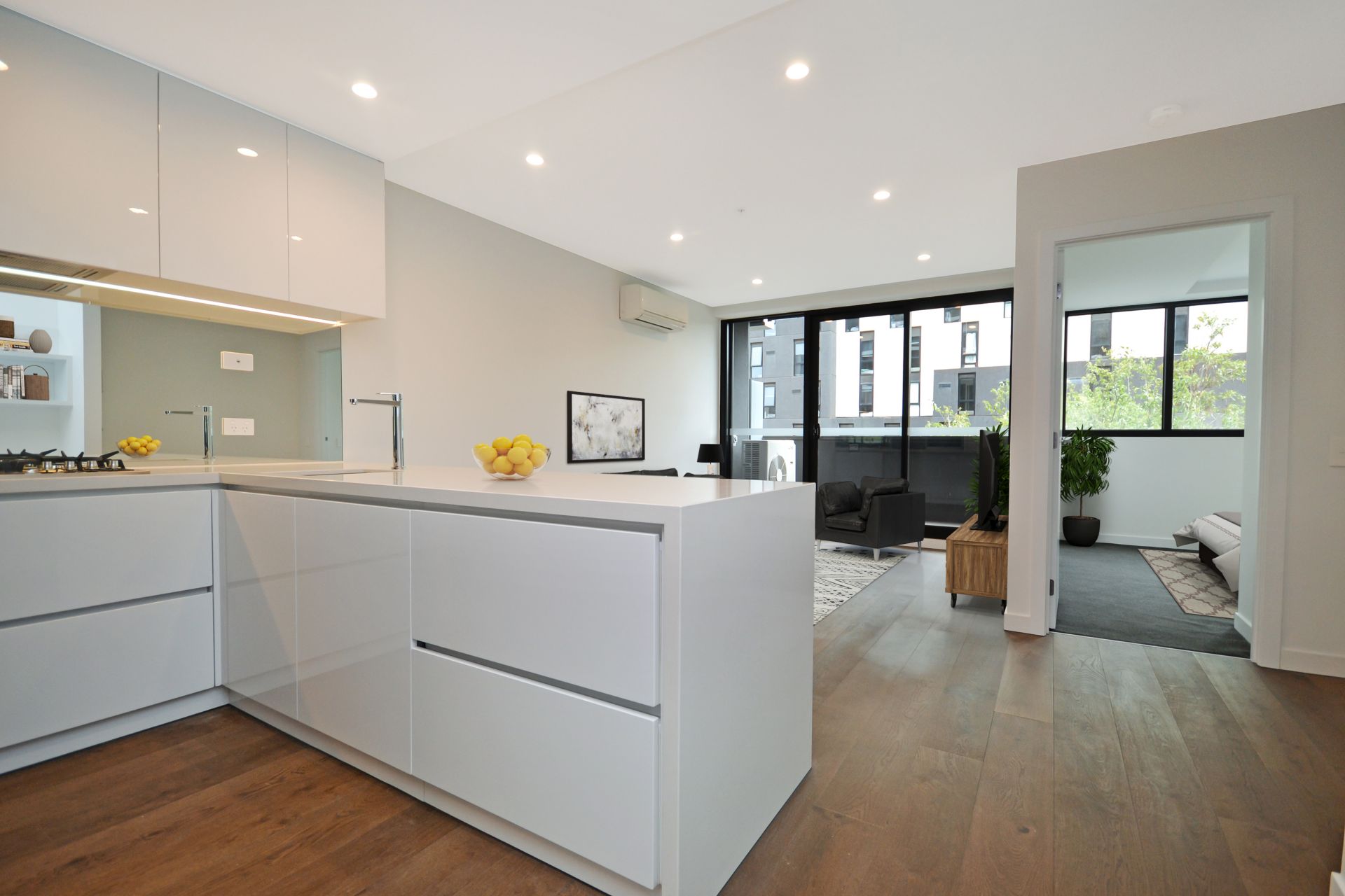 BRAND NEW ONE BEDROOM WITH CAR SPACE