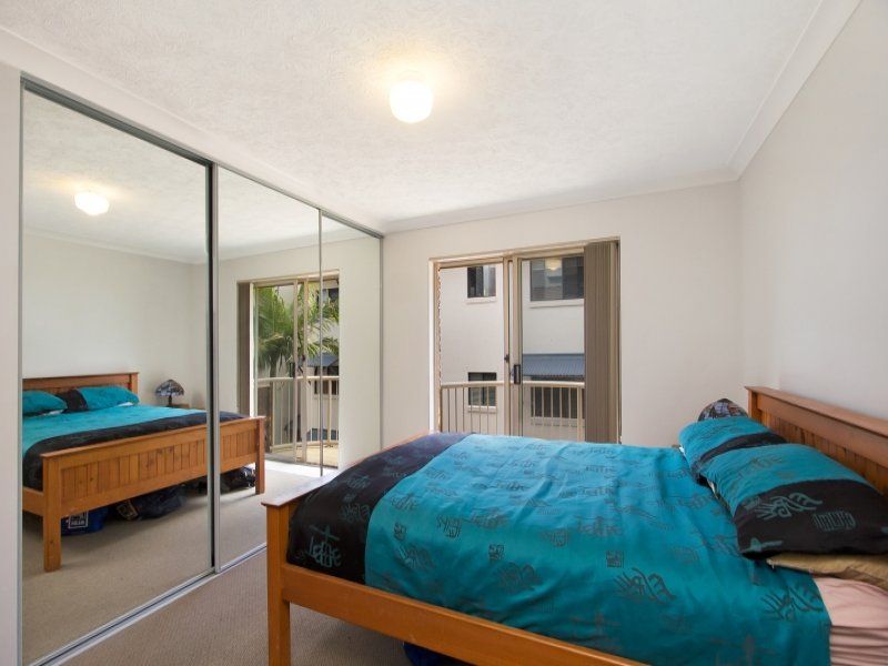 27/15-17 South Street 'Pacific View' KIRRA QLD, ' Kirra - Thumbnail 8