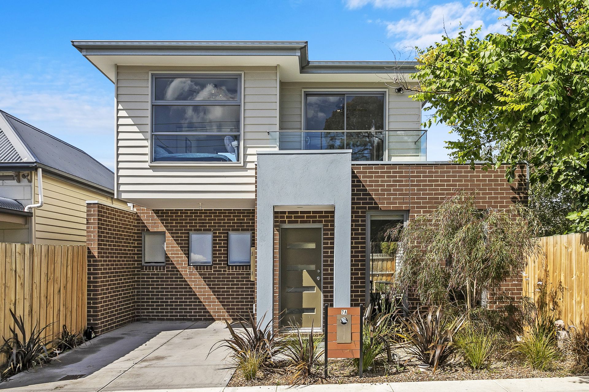 7a Essex Street, Footscray - Thumbnail 2