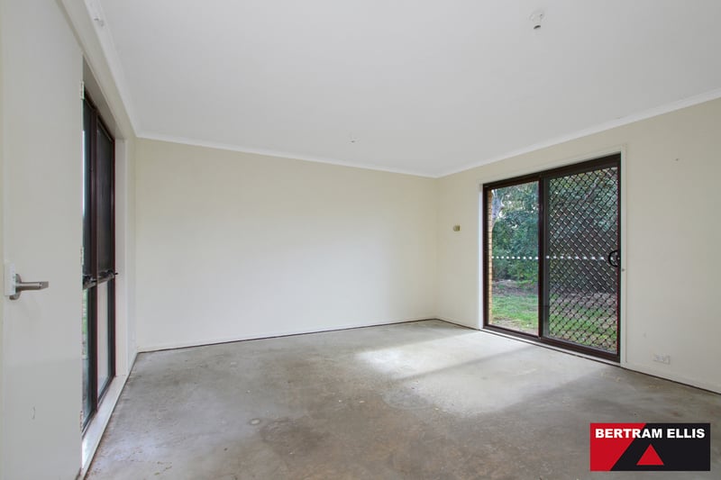 14 Wolff Crescent, Latham - Thumbnail 4