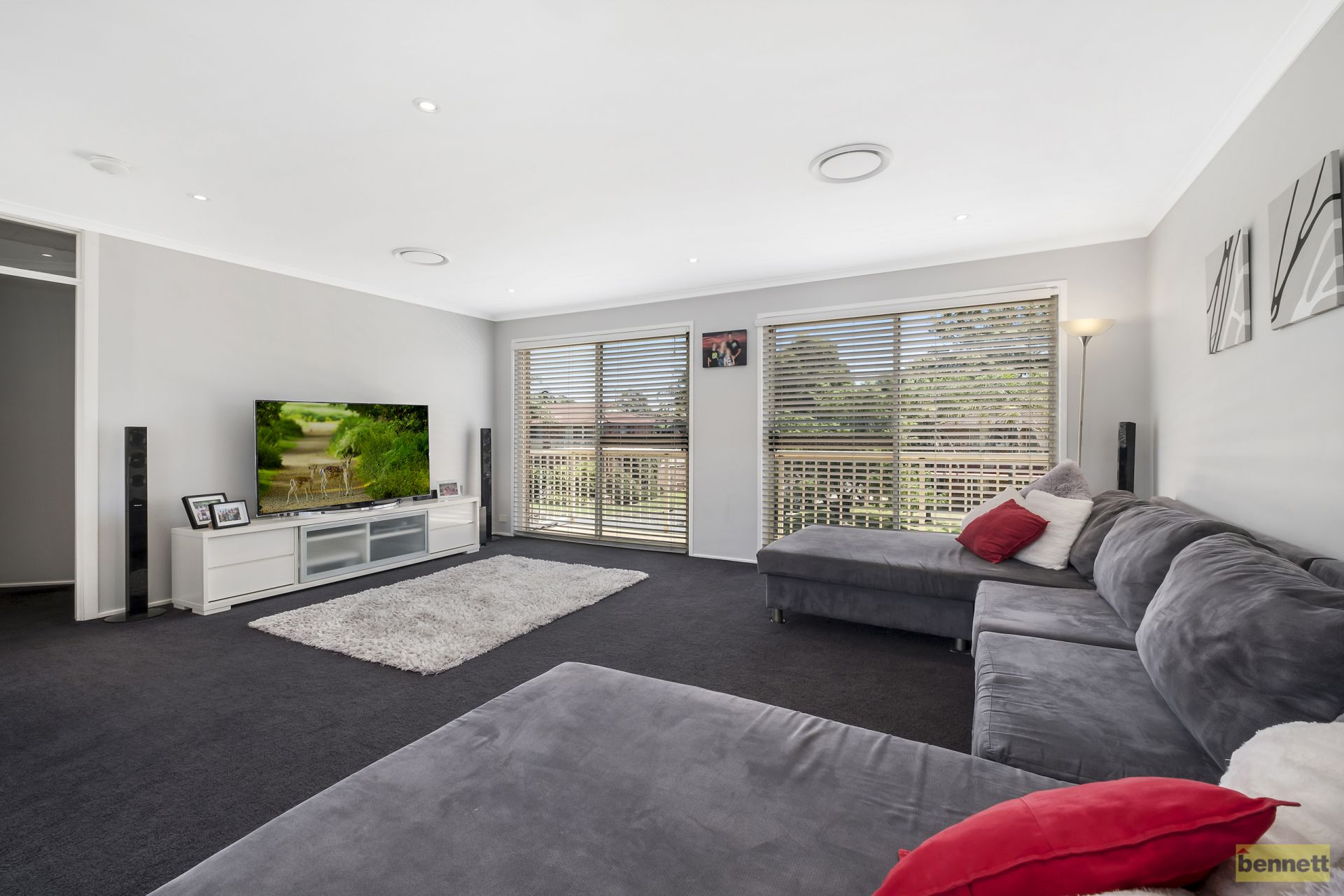 44 Meares Road, McGraths Hill - Thumbnail 5