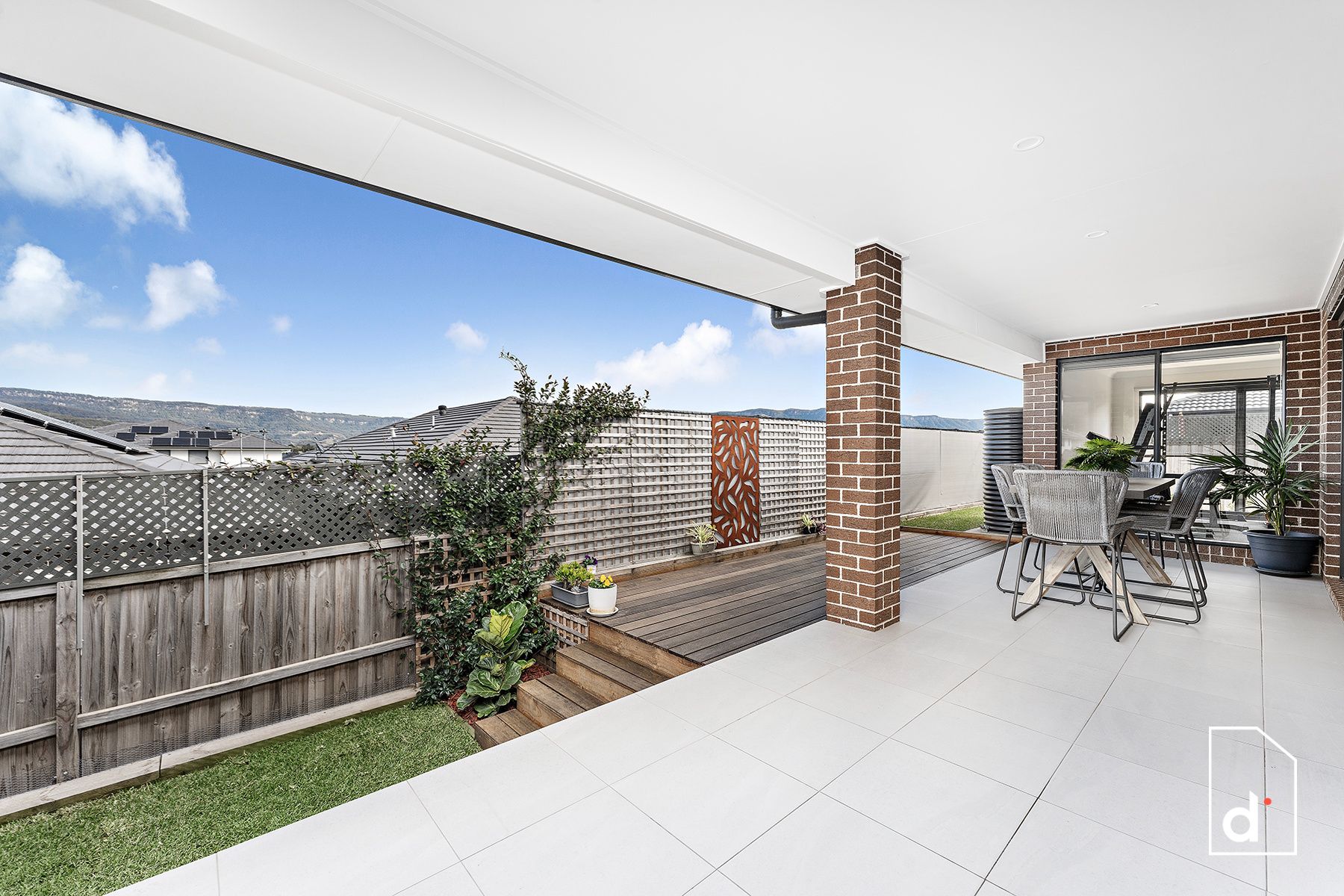 8 Huskisson Street, Tullimbar NSW