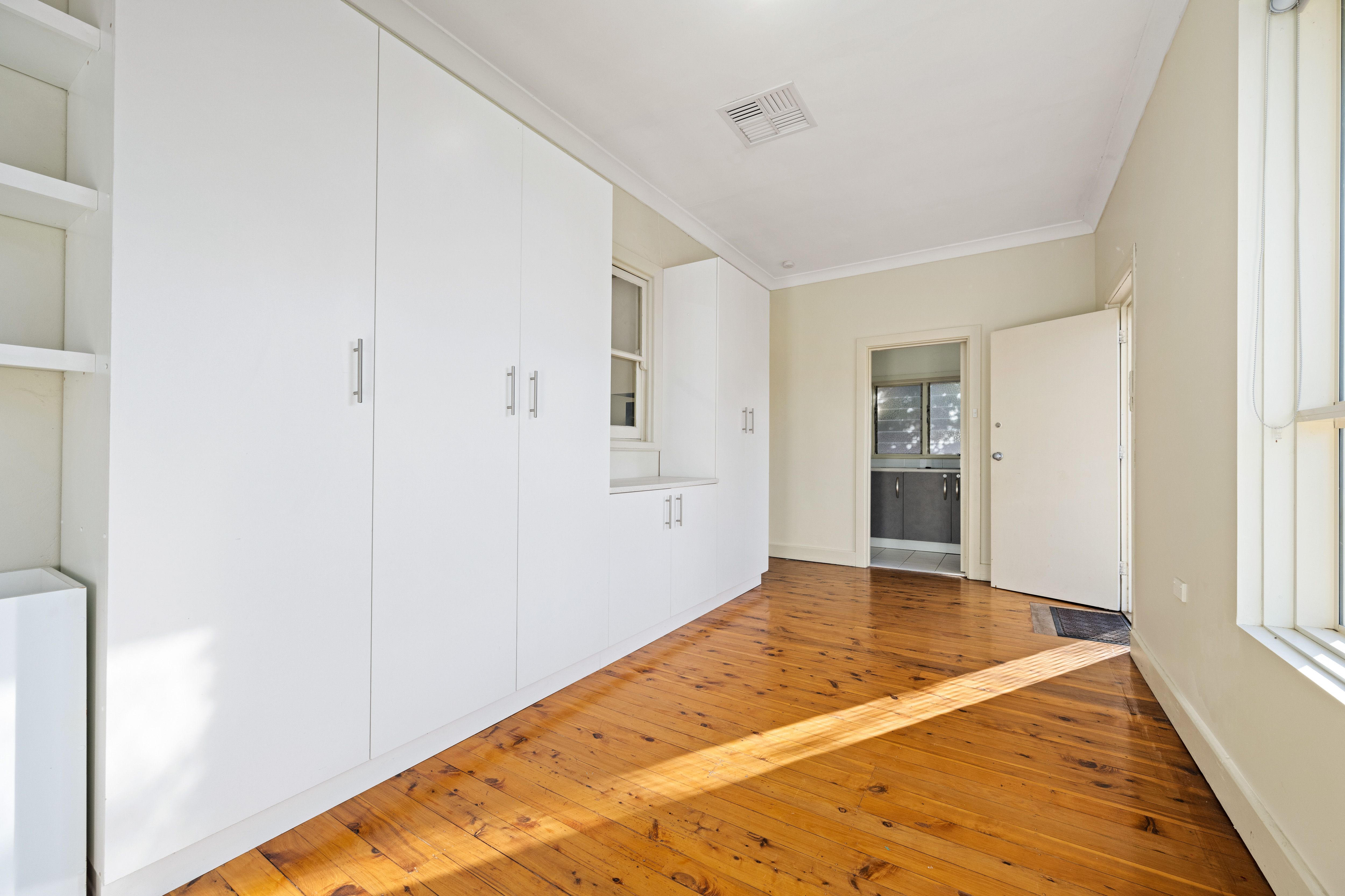 Real Estate For Sale 44 Redlands Road Corowa , NSW