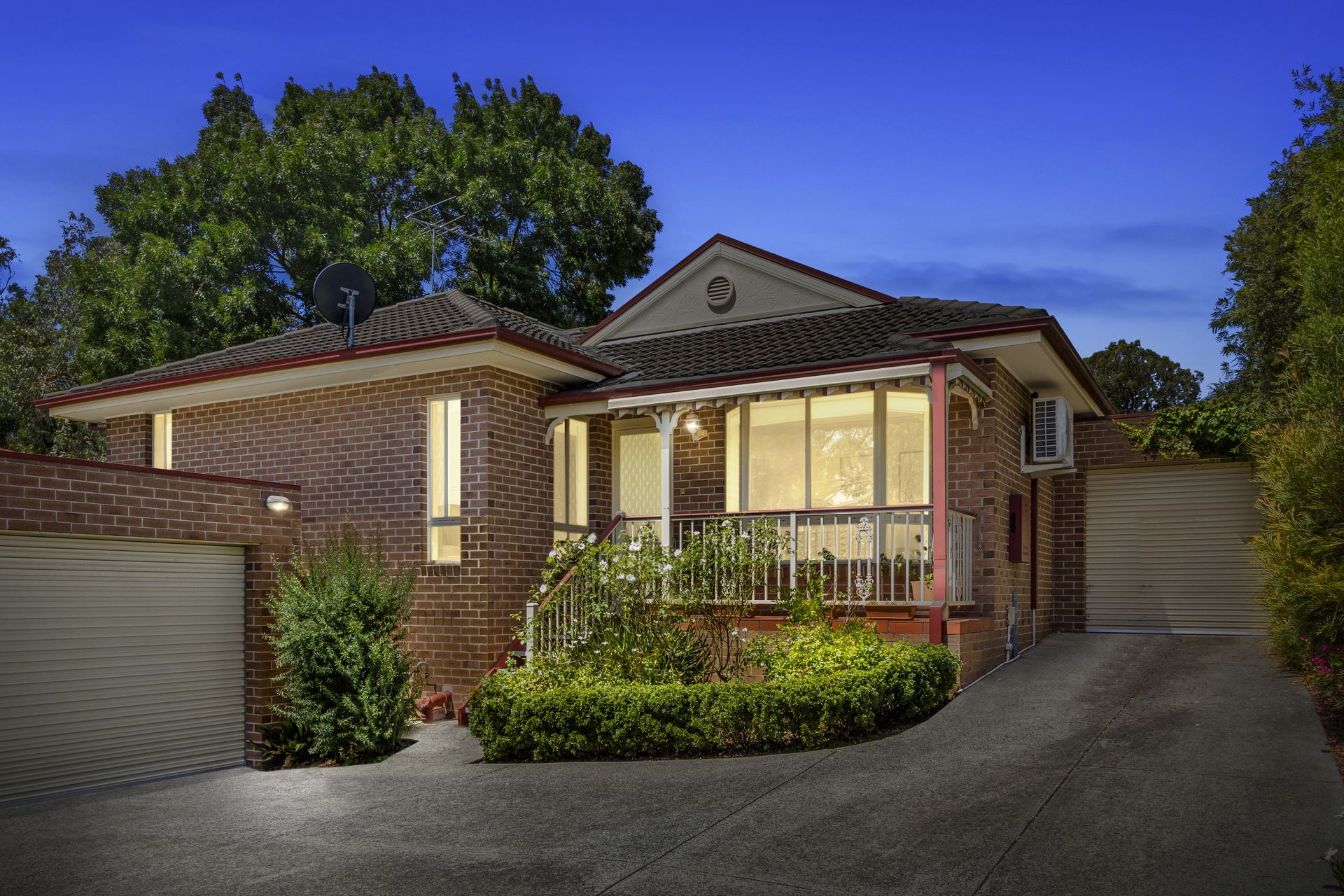 2/12 Wilson Avenue, Montmorency VIC