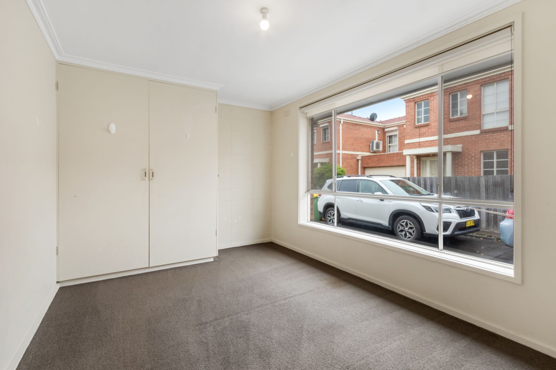 2 Bedroom unit on Edwardes