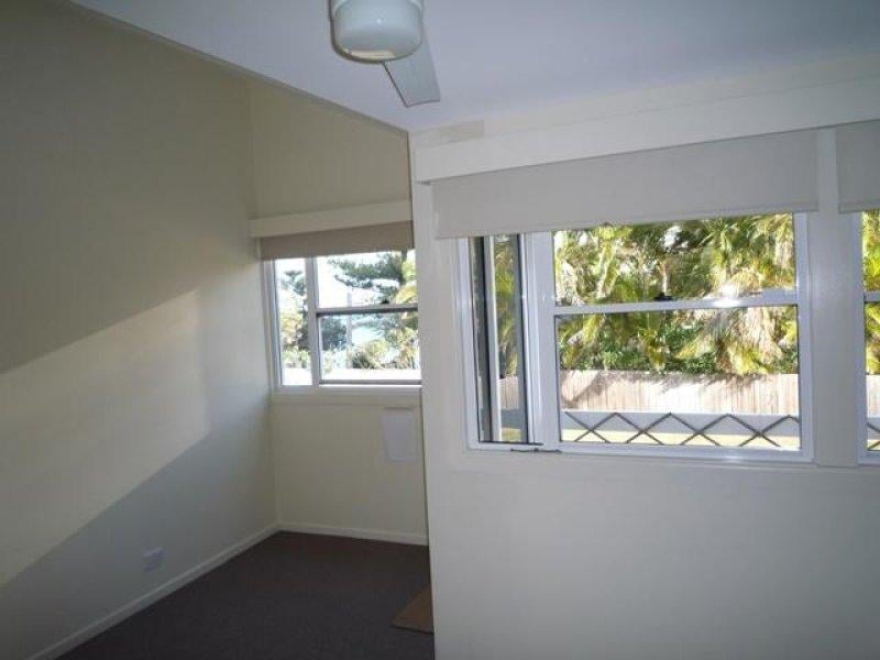 90 Albert Street KINGS BEACH QLD, Kings Beach - Thumbnail 5