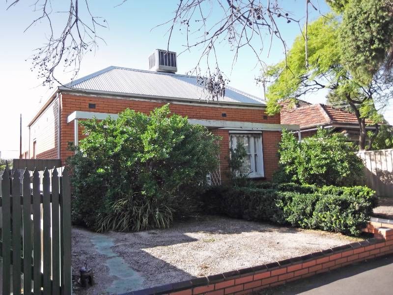 31 Nicholson Street, Footscray - Thumbnail 2