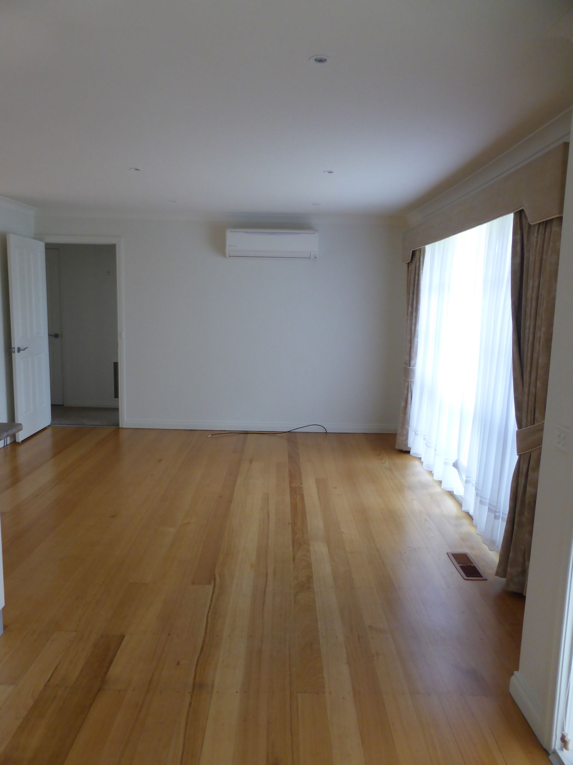Beautifully Presented Family Home!