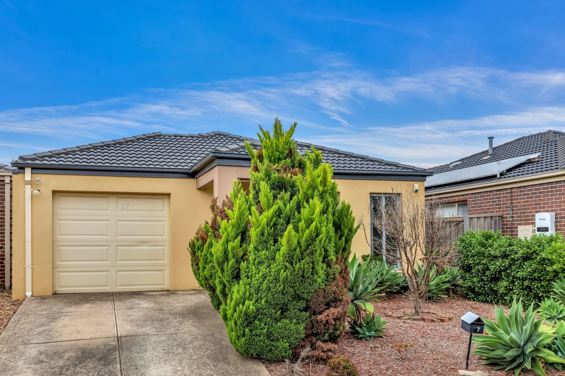 27 Old Course Crescent, Deer Park - Thumbnail 2