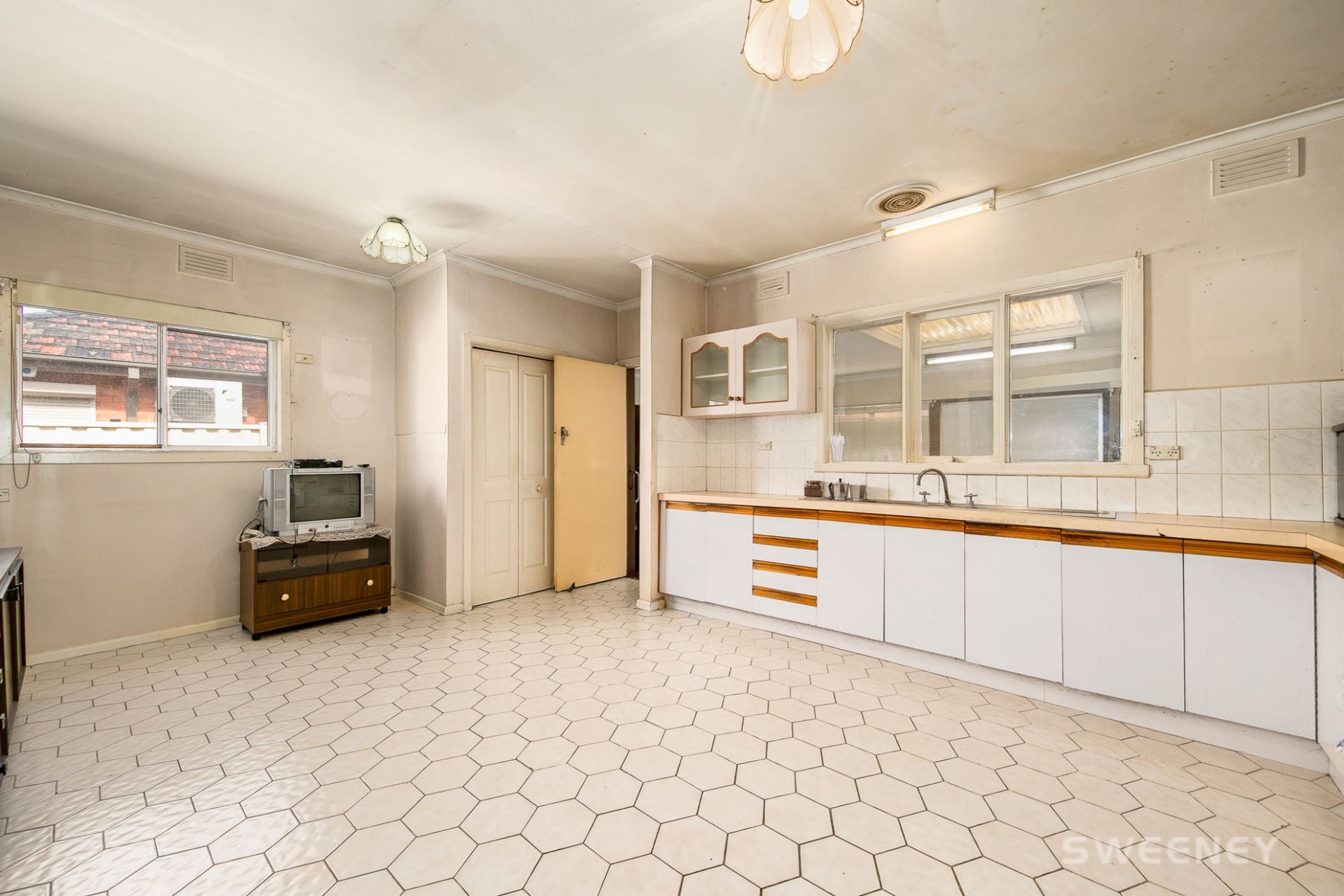 69 Second Avenue, Altona North - Thumbnail 3
