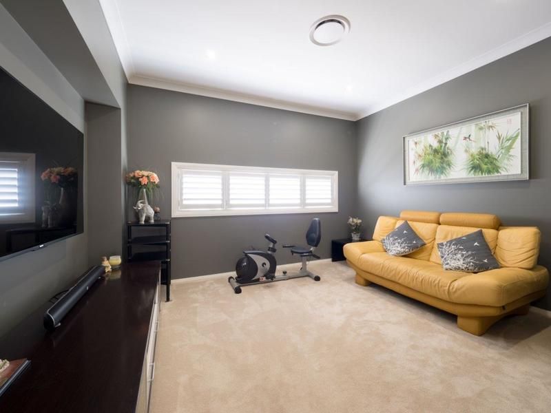 Colebee 31 Oakhill Crescent