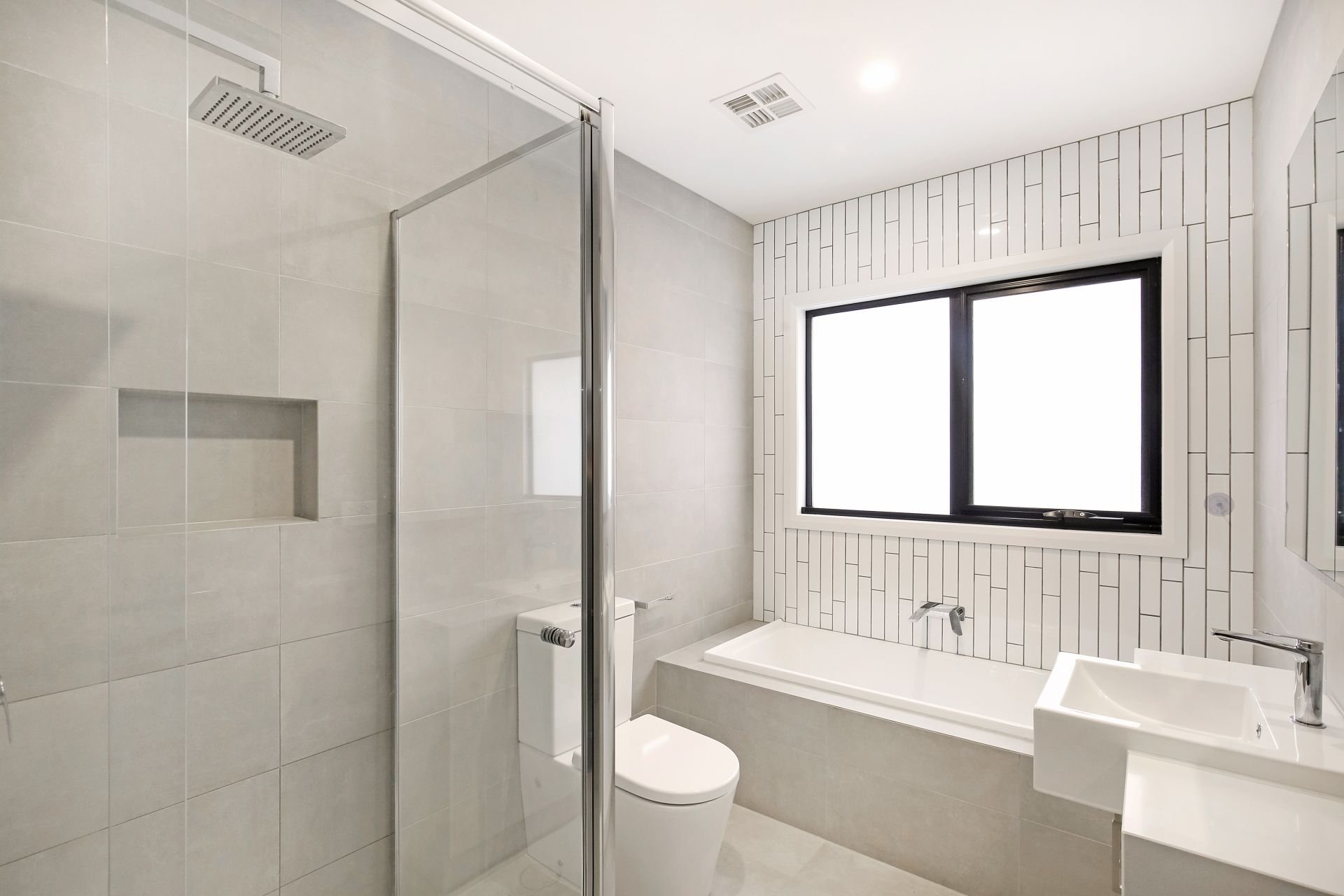 Beautiful Townhouse in a Great Location!